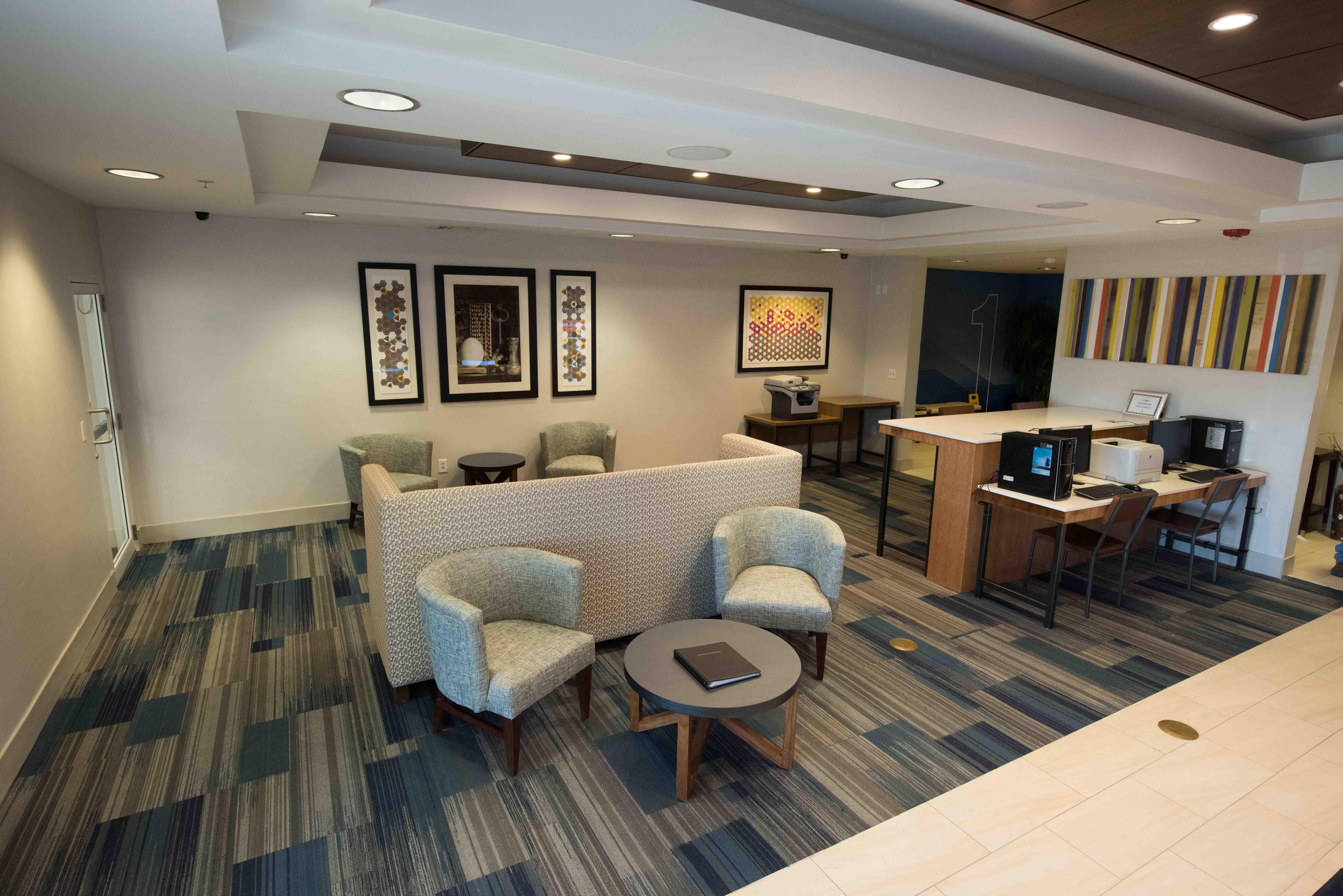 Holiday Inn Express Hotel & Suites West Coxsackie By Ihg Exterior foto